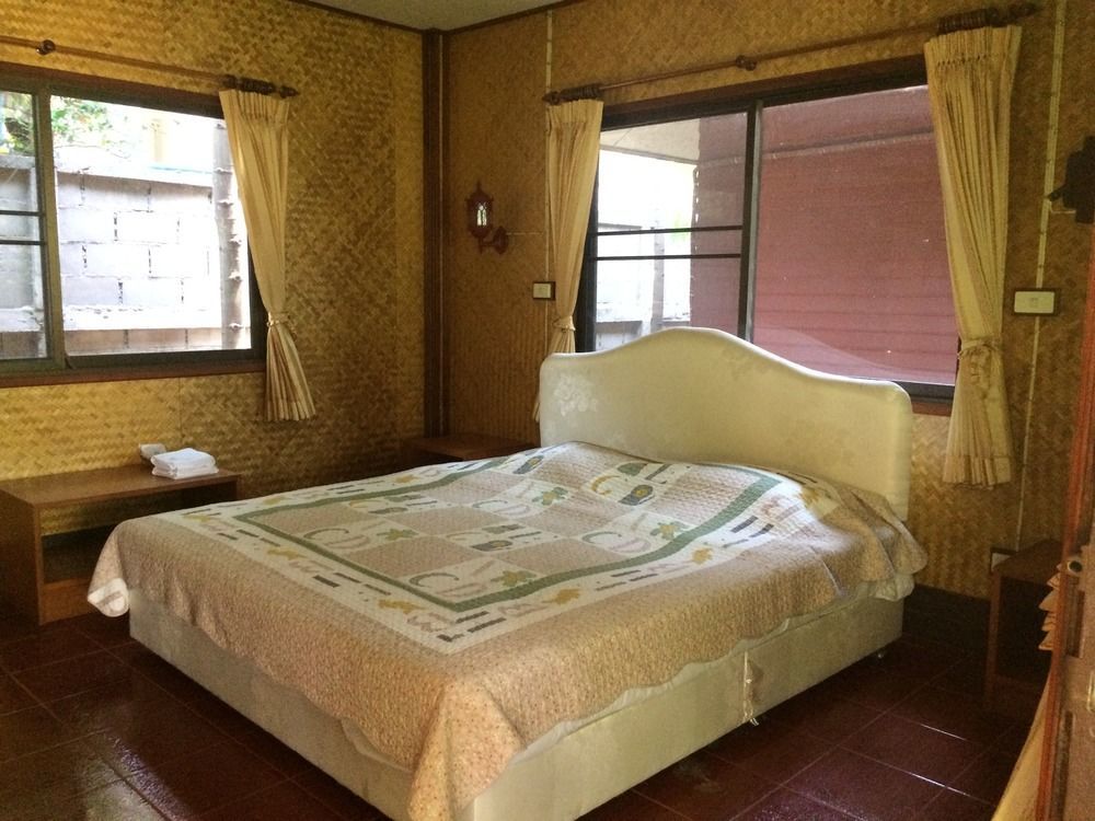 Ban Suan Klang Muang Resort Mae Hong Son Eksteriør billede